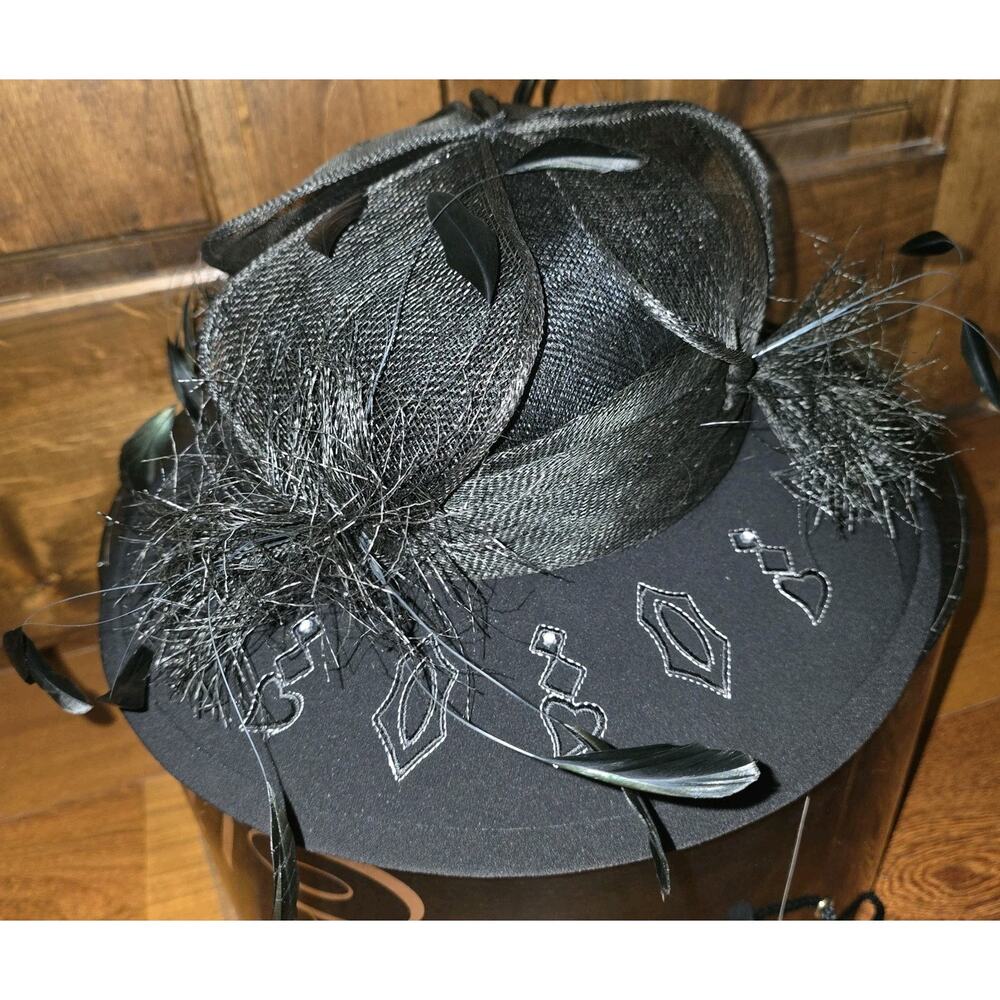 NIB Champagne Italy Black Derby Church Special OccasionSun‎ Hat Embroidered